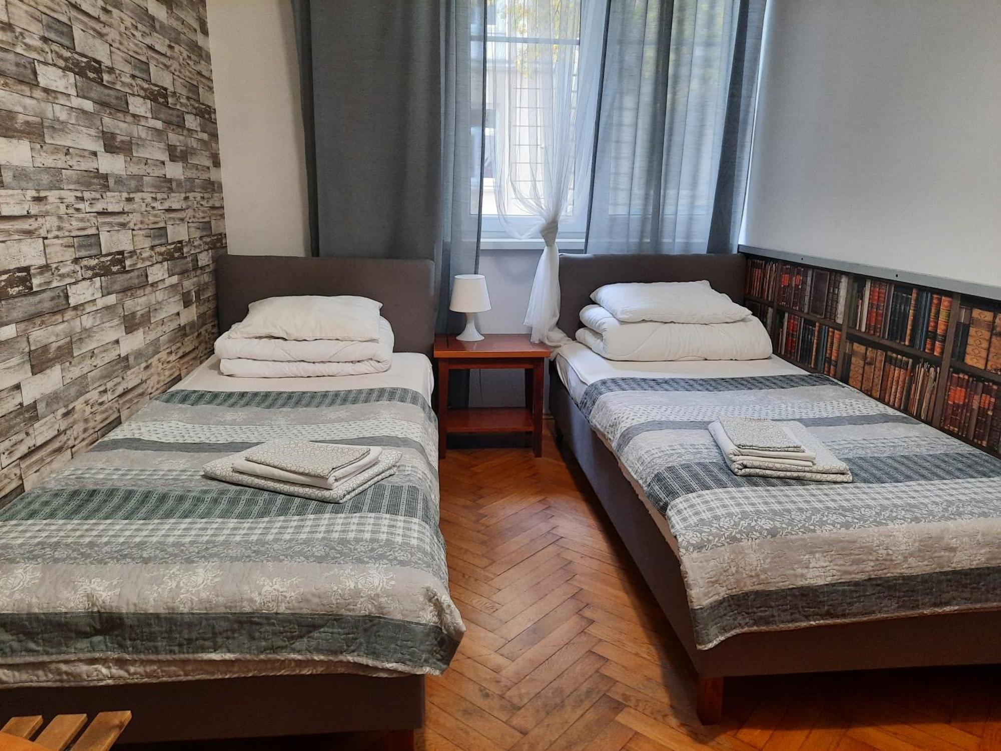Lorf Hostel&Apartments Краков Экстерьер фото