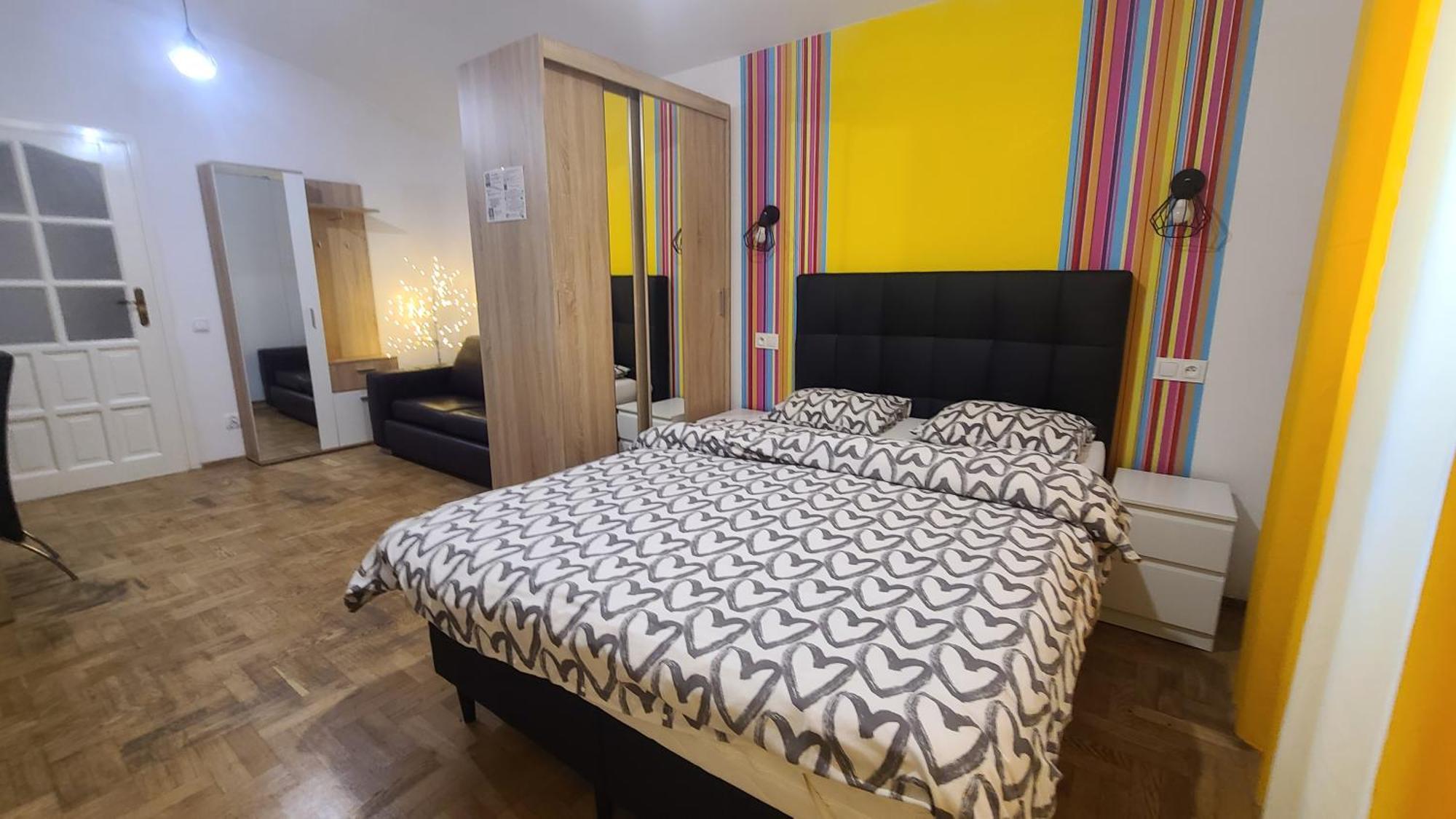Lorf Hostel&Apartments Краков Экстерьер фото