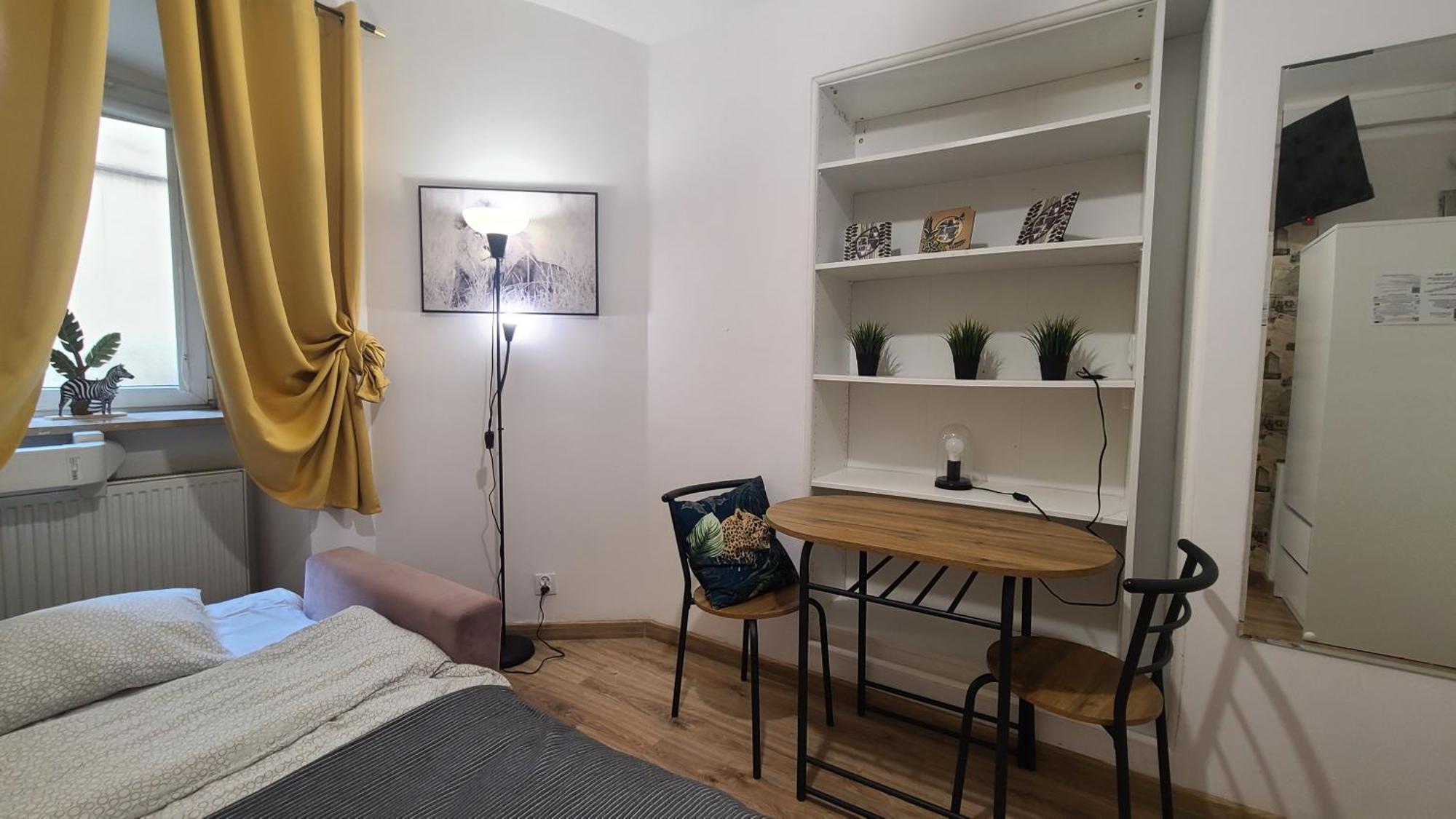 Lorf Hostel&Apartments Краков Экстерьер фото