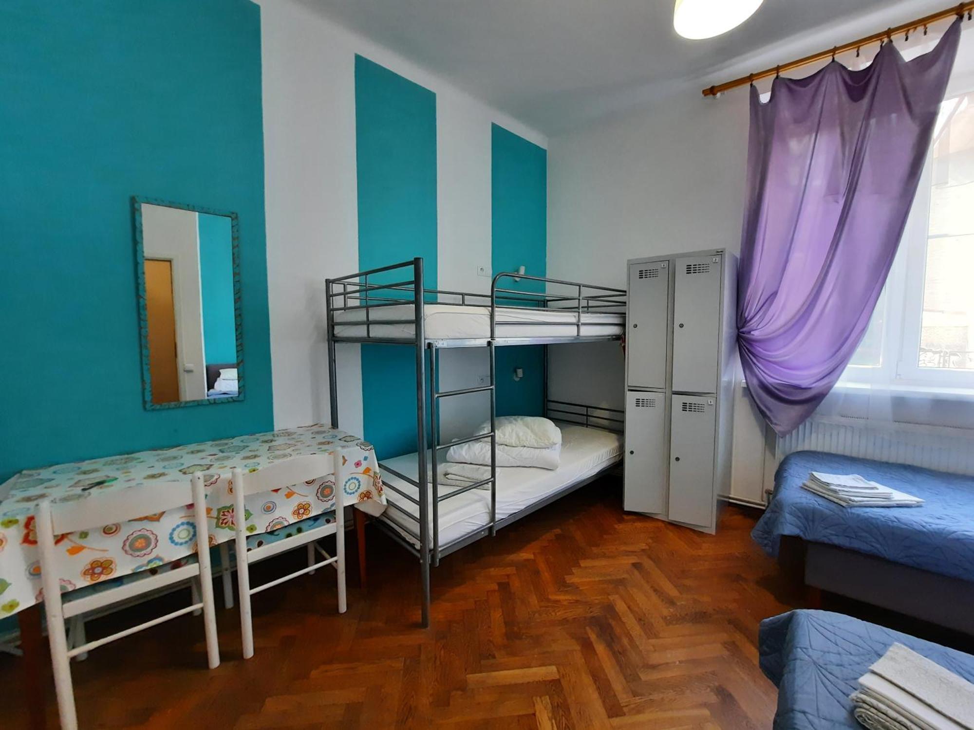 Lorf Hostel&Apartments Краков Экстерьер фото